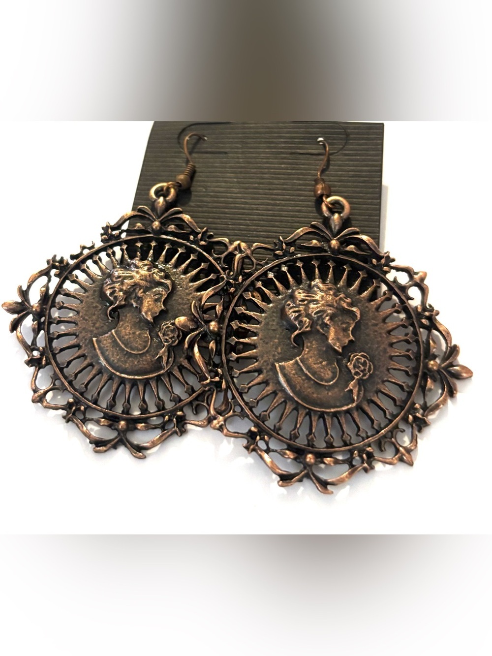 Vintage Copper-Tone Cameo Filigree Earrings - Vintage